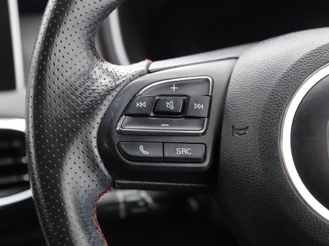 MG HS 1.5 T-GDI Excite Euro 6 (s/s) 5dr 11