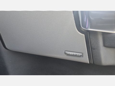 Land Rover Discovery 4 3.0 SD V6 Graphite SUV 5dr Diesel Auto 4WD Euro 6 (s/s) (256 bhp) 28