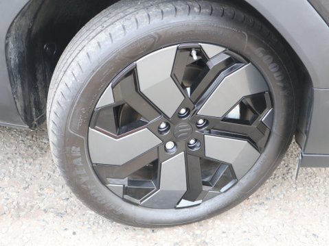 Suzuki e Vitara 61kWh Ultra Auto ALLGRIP 5dr 33