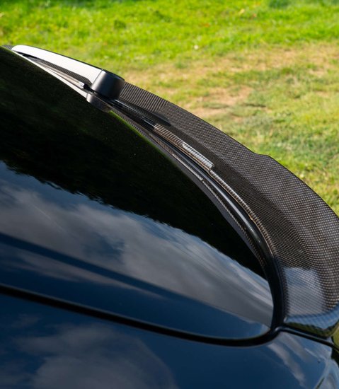 Audi RS6 Carbon Black Urban 1