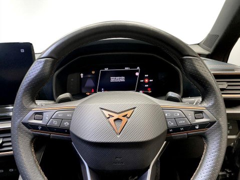 Cupra Formentor 1.4 eHybrid 12.8kWh V2 SUV 5dr Petrol Plug-in Hybrid DSG Euro 6 (s/s) (204 13