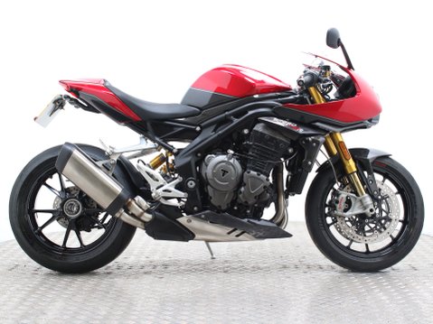 Triumph Speed Triple SPEED TRIPLE 1200 RR
