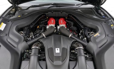 Ferrari Portofino 33