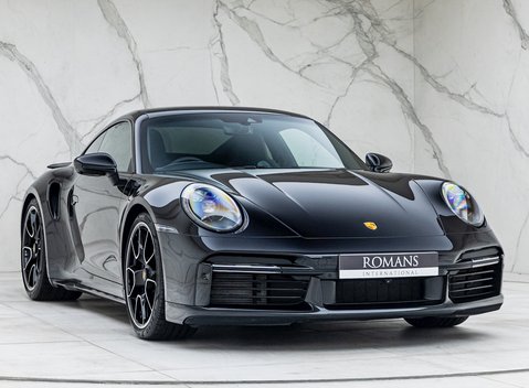 Porsche 911 Turbo S (992) 1