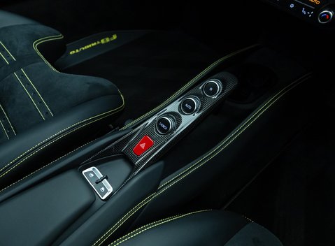 Ferrari F8 Tributo 24