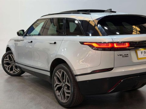 Land Rover Range Rover Velar 2.0 D180 R-Dynamic SE SUV 5dr Diesel Auto 4WD Euro 6 (s/s) (180 ps) 18