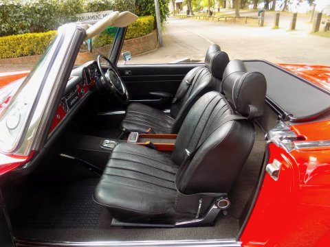 Mercedes-Benz SL Series 280 SL Pagoda Sports 26