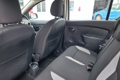 Dacia Sandero Stepway LAUREATE TCE.. 1 OWNER FROM NEW.. SERVICE HISTORY.. A/C.. STUNNING EXAMPLE 16