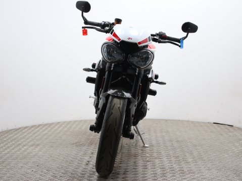 Triumph Speed Triple 1050 SPEED TRIPLE 1050 RS 5