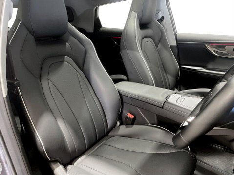 OMODA 5 1.6 TGDI Noble SUV 5dr Petrol DCT Euro 6 (s/s) (147 ps) 11