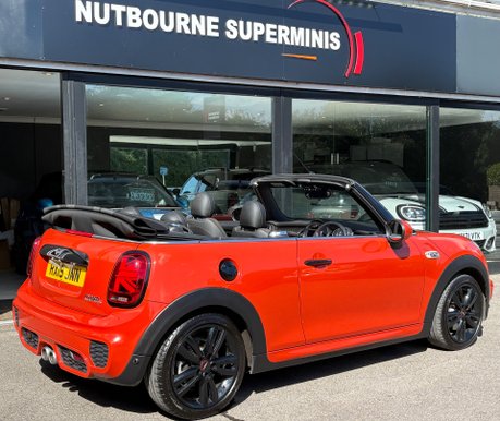 Mini Convertible Cooper S 2.0 Petrol Manual Sport Navigation Comfort Plus - SOLARIS ORANGE 2