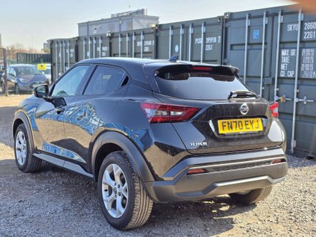 Nissan Juke 1.0 DIG-T N-Connecta SUV 5dr Petrol DCT Auto Euro 6 (s/s) (114 ps) 4