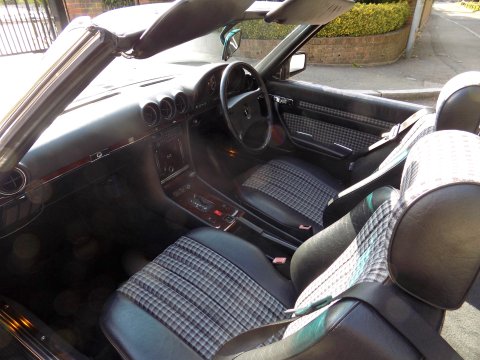 Mercedes-Benz R107 420 SL Sports 16