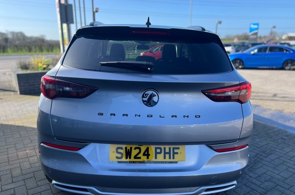 Vauxhall Grandland 1.5 Turbo D Ultimate Auto 8