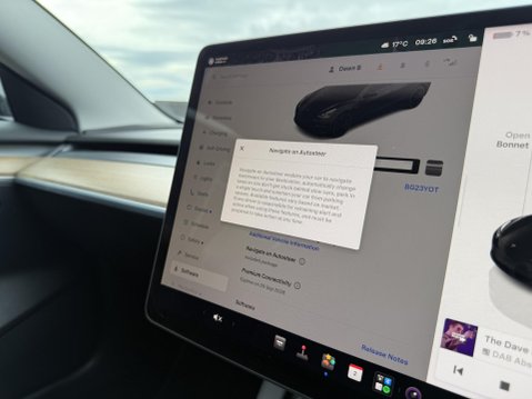 Tesla Model 3 (Dual Motor) Performance Saloon 4dr Electric Auto 4WDE (Performance Upgrade 41