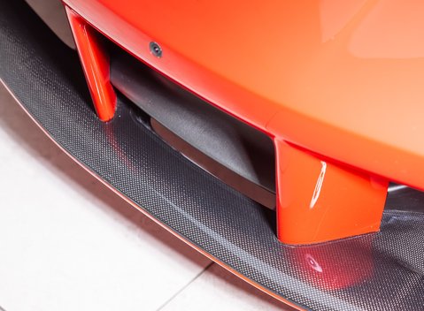 Ferrari 488 SPIDER 30