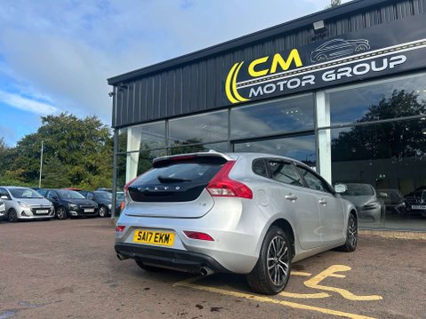 Volvo V40 2.0 V40 Momentum T3 5dr 9