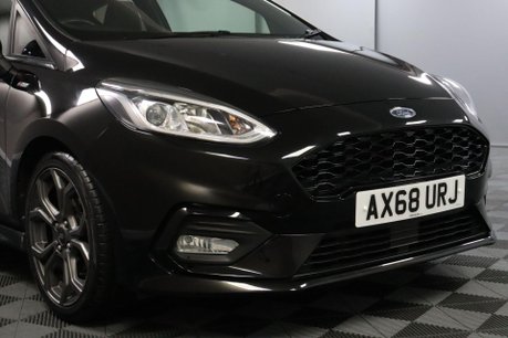 Ford Fiesta ST-LINE 24