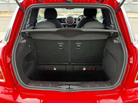 Mini Hatch 1.6 John Cooper Works 3dr 40
