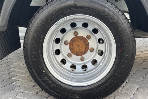 Ford Transit 350 Drw L3 130 ps Crew Cab Dropside Truck 31