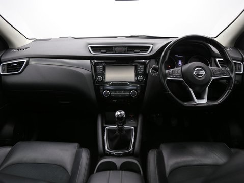 Nissan Qashqai 1.5 dCi Tekna Euro 6 (s/s) 5dr 9