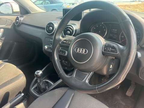 Audi A1 SPORTBACK TFSI SPORT 7