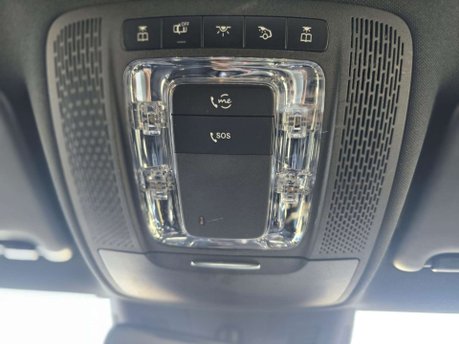 Mercedes-Benz A Class 1.5 A180d Sport (Premium) Hatchback 5dr Diesel 7G-DCT Euro 6 (s/s) (116 ps) 25