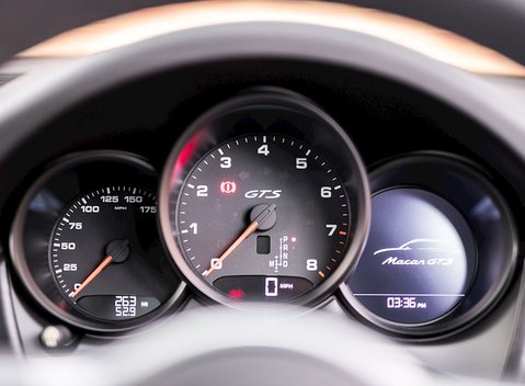 Porsche Macan GTS 24