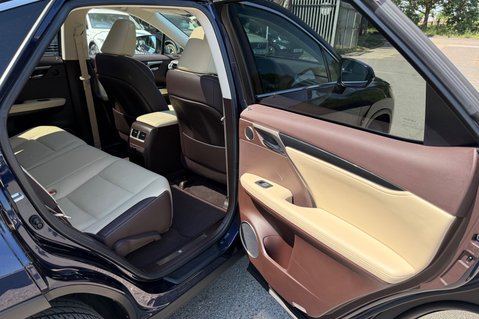 Lexus RX 450H LUXURY - PANORAMIC SUNROOF - RARE COLOUR COMBO 33