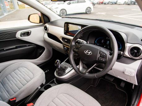 Hyundai i10 PREMIUM