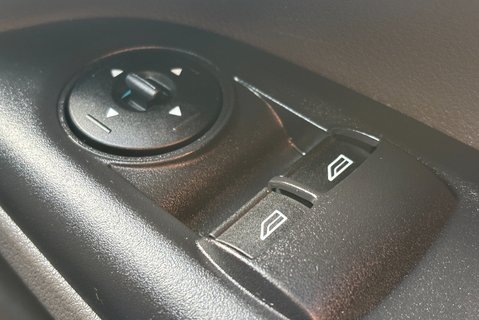 Ford Transit Connect 240 L1 Trend 100 ps Panel Van - Air Con 31