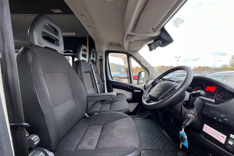 Peugeot Boxer 2.0 BlueHDi 440 Window Van 5dr Diesel Manual L4 H2 Euro 6 (130 ps) 34