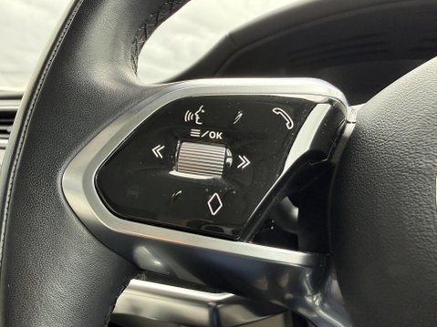 Jaguar I-Pace 400 90kWh Black SUV 5dr Electric Auto 4WD (400 ps) 38