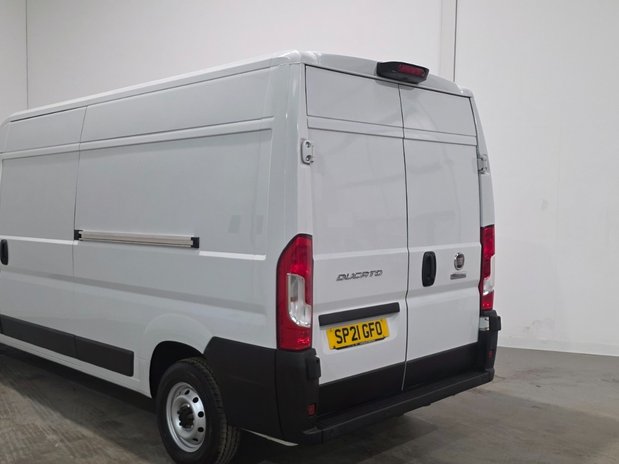 Fiat Ducato Ducato 2.3 Multijet Tecnico High Roof Van 140 10