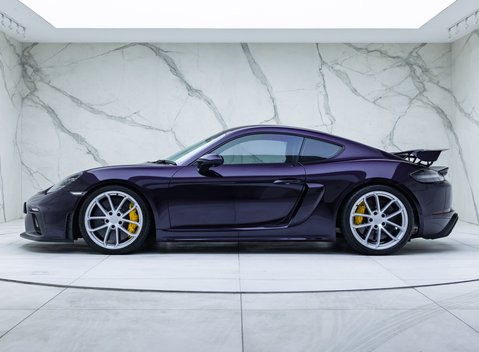 Porsche Cayman GT4 (718) 2