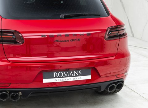 Porsche Macan GTS 29