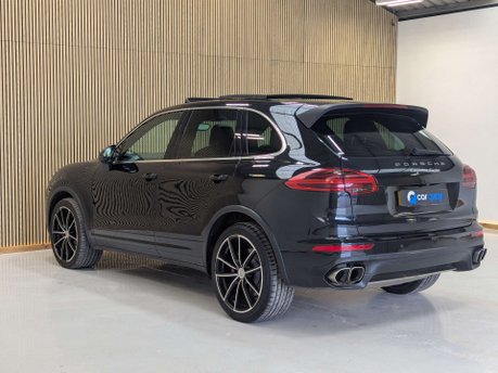 Porsche Cayenne 4.8 Cayenne V8 T Tiptronic S 4WD 5dr 20