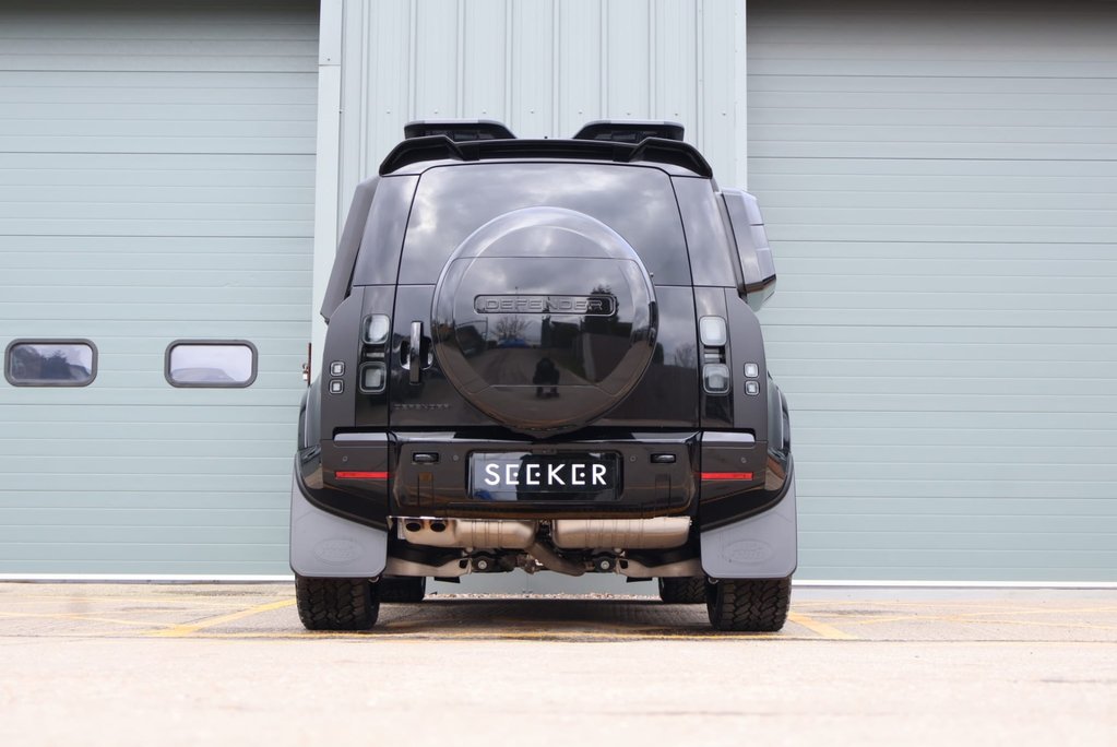 Land Rover Defender 110 2026 HARD TOP D250 X-DYNAMIC  PPF WORLD TOUR REAR SEATS HUGE SPEND  5