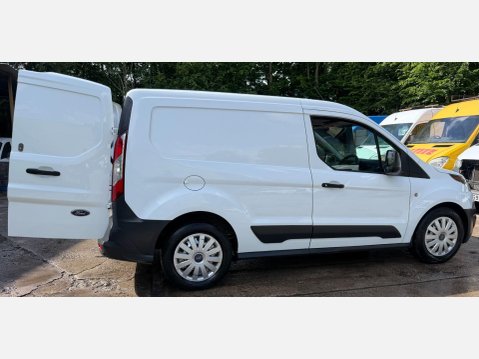 Ford Transit Connect 1.5 TDCi 220 Panel Van 5dr Diesel Manual L1 H1 (120 g/km, 74 bhp) 8