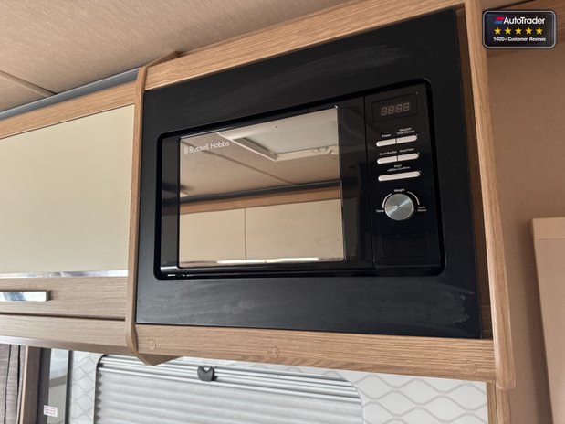 Auto-Trail Tracker 2 Berth|2 Belt|Rear lounge|Large Bathroom|TV 13