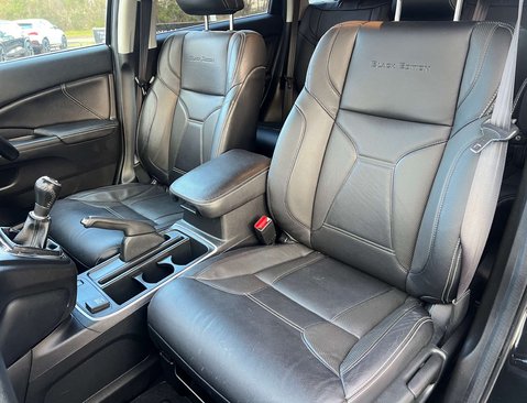 Honda CR-V 2.0 CR-V Black Edition i-VTec 4WD 5dr 34