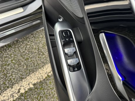 Mercedes-Benz C Class C200 MHEV AMG Line Auto Petrol Saloon PARKTRONIC/SAT NAV/FULL LEATHER 17