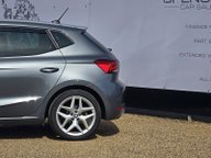 SEAT Ibiza TSI FR 6
