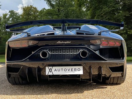 Lamborghini Aventador SVJ ROADSTER (LP 770-4) 6