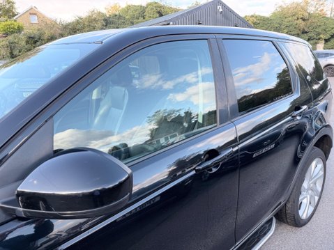 Land Rover Discovery Sport 2.0 TD4 HSE Auto 4WD Euro 6 (s/s) 5dr 15