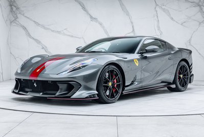 Ferrari 812 Competizione 