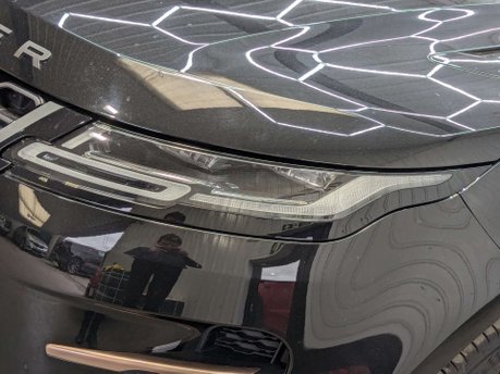 Land Rover Range Rover Evoque 2.0 Range Rover Evoque R-Dynamic HSE D Auto 4WD 5dr 28