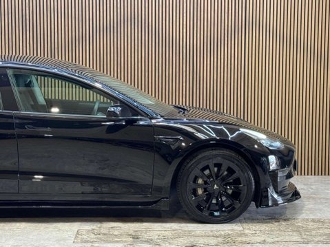 Tesla Model 3 Model 3 Long Range AWD 4WD 4dr 19
