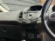 Ford Fiesta 1.2 Fiesta Zetec 3dr 28