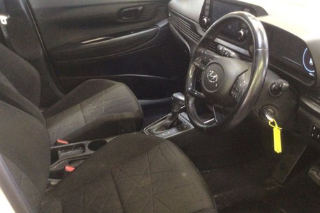 Hyundai BAYON 1.0 T-GDi MHEV SE Connect SUV 5dr Petrol Hybrid DCT Euro 6 (s/s) (100 ps) 8